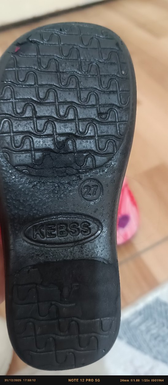 Kız Çocuk Renkli Nakışlı Sıcak Terlik - Görsel 2