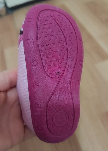 Kız Çocuk Pembe Nakışlı Sıcak Ev Terliği - Görsel 3