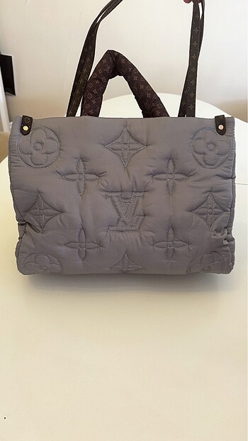 LOUIS VUITTON Çanta