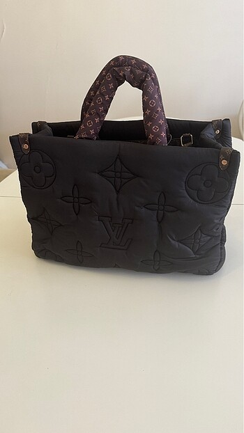 LOUIS VUITTON çanta