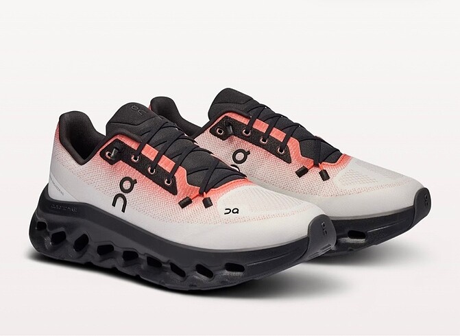OnCloud Kadın Sneaker