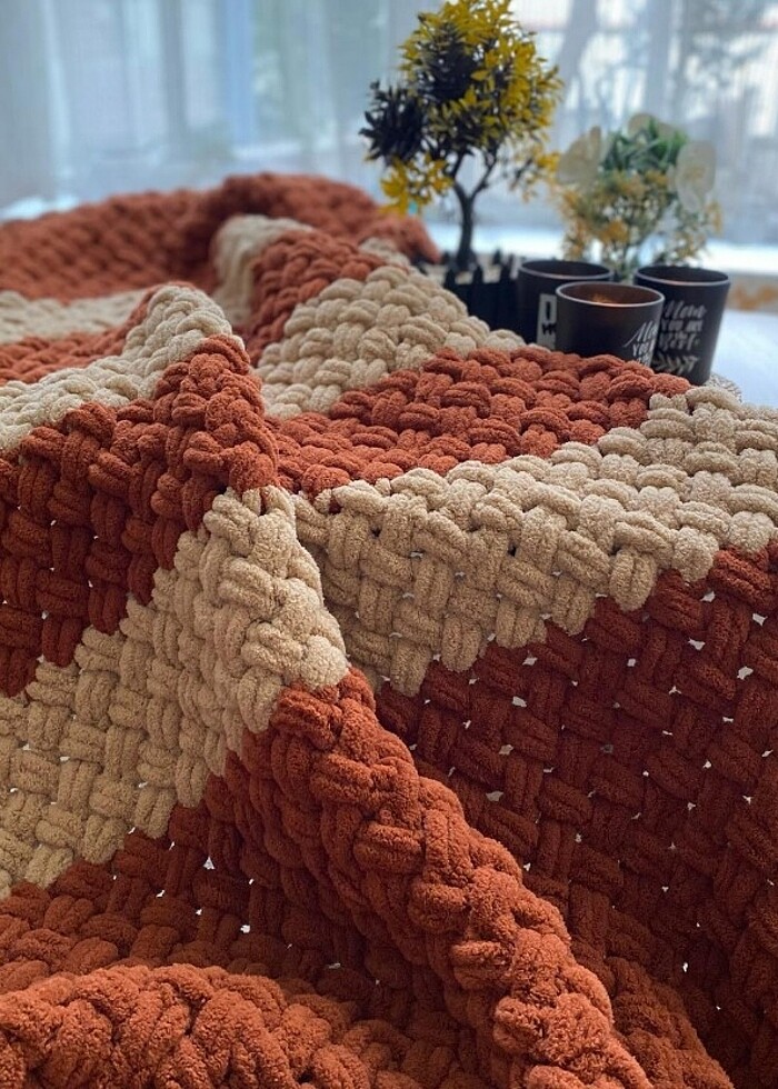 Alizepuffy büyük ipmekli iple örülmüştür  - Görsel 3