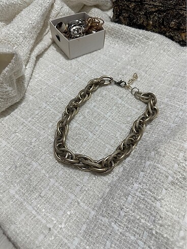 Polo garage Çelik tasarım kolye. Bir kez kullanıldı