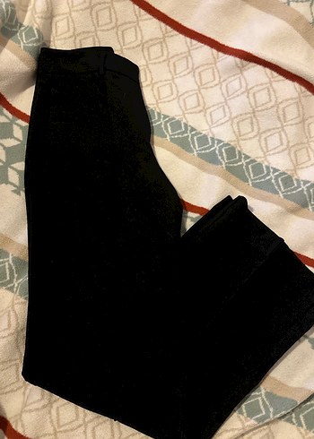 Kadın Siyah Kemerli Kumaş Pantolon