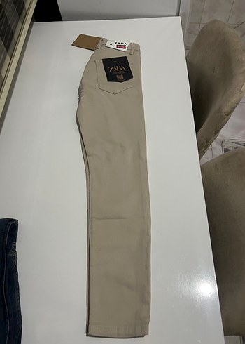 Bej erkek şık özel günler için de kullanılabilir jean - Görsel 2