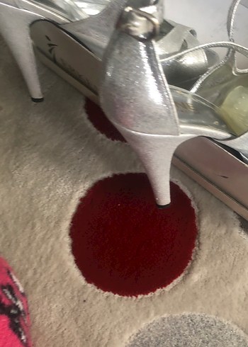 Beyaz Yılan Desenli Dolgu Topuklu Kadın Ayakkabı - Görsel 4