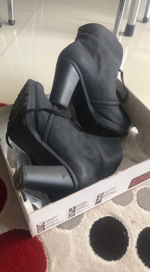 Siyah Deri Kadın Dolgu Topuklu Goth Bot - Görsel 3