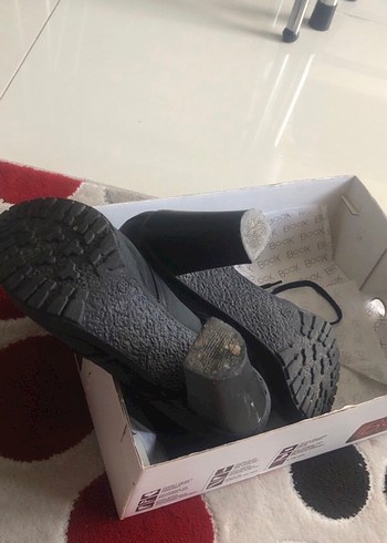 Kadın Siyah Süet Stiletto Topuklu Bot - Görsel 4