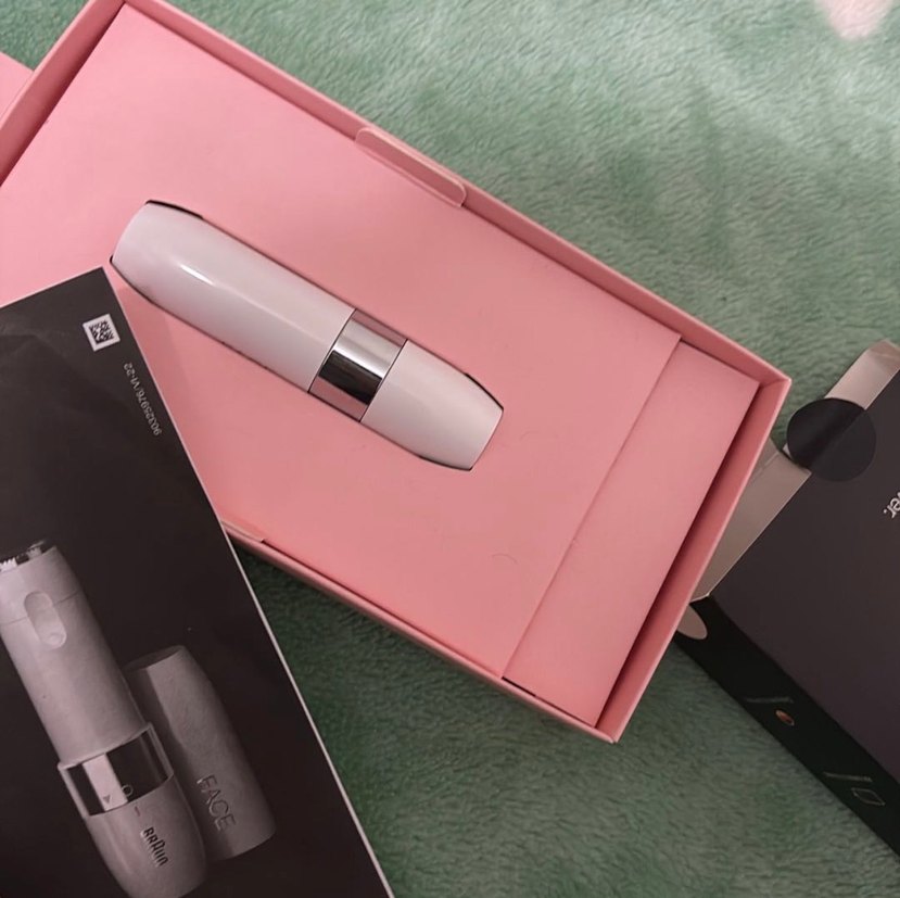 Braun Mini Yüz Kılı Temizleyici Pembe - Görsel 2