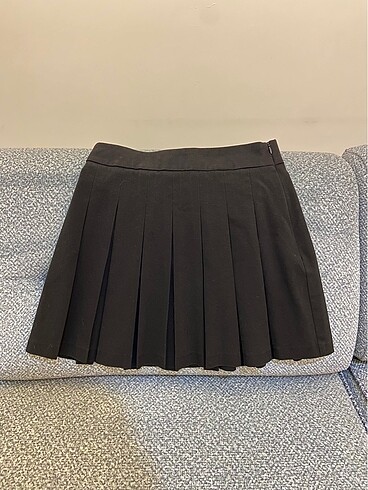 Stradivarius Pileli mini etek