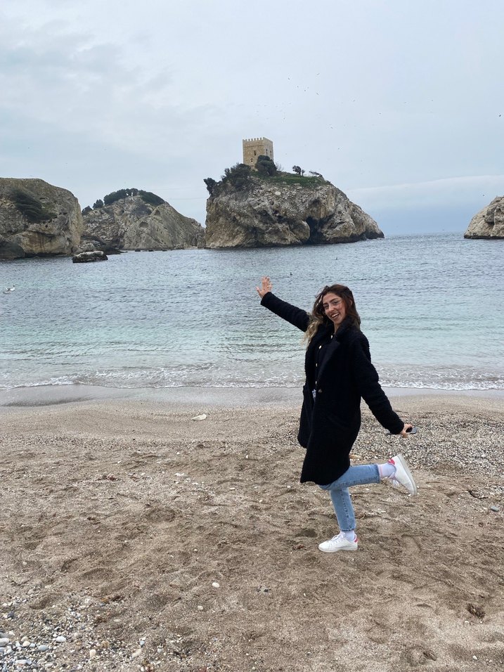 Uzun Kadın Kaban - Görsel 2