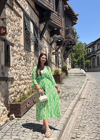 Yeşil Zebra Desenli Bohem Uzun Elbise - Görsel 3