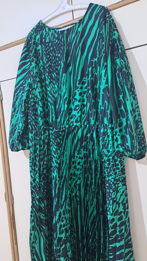 Zebra Desenli Uzun Pilili Kadın Elbise - Görsel 4