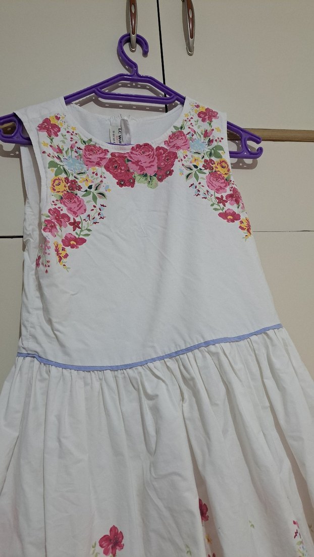 çiçekli Beyaz Kız Çocuk Elbise 12  13 yas - Görsel 4