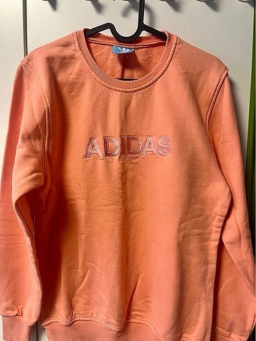 ADİDAS SWEATSHIRT
