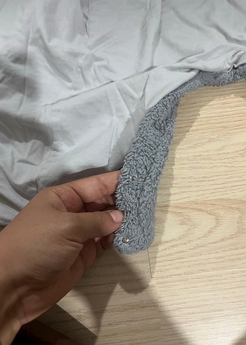 Gri Düğmeli Bebek Tulumu - Görsel 3