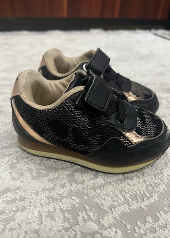 Kız Çocuk Siyah Yılan Desenli Sneaker - Görsel 3