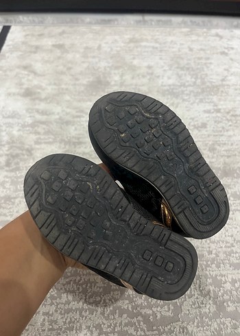 Kız Çocuk Siyah Yılan Desenli Sneaker - Görsel 4