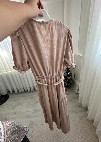 LC Waikiki Bej V Yakalı Midi Elbise
