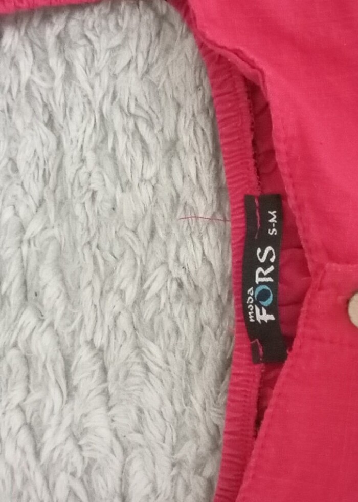 Bayan gömlek ve mom kot pantolon  - Görsel 4