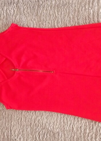 Mercan sırt dekolteli elbise  - Görsel 3