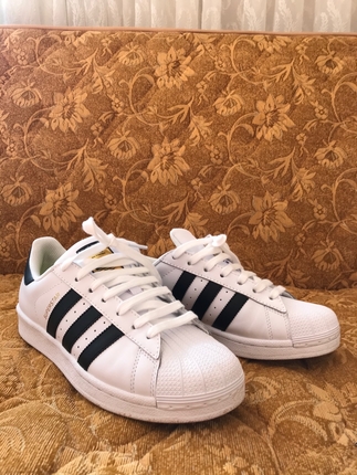 42 Beden Adidas Süperstar42