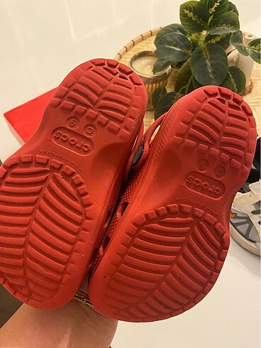 25 Beden Crocs terlik