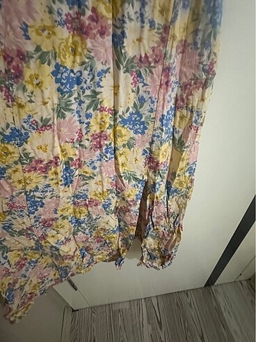 Diğer Çiçekli miydi elbise