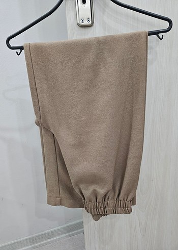 Mevsimlik Kadın Kumaş Pantolon