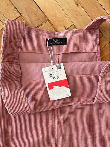 Bershka Elbise