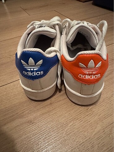Adidas spor ayakkabı