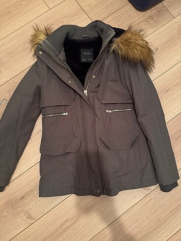 Zara mont