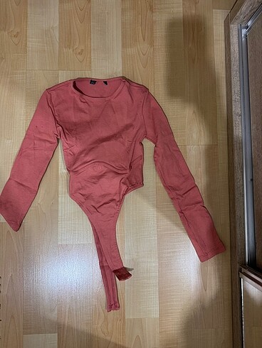 Çıtçıtlı body