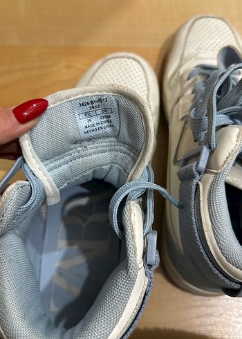 Zara spor ayakkabı - Görsel 2