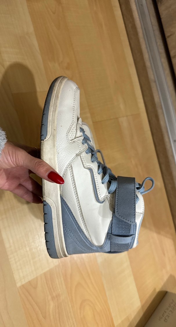 Zara spor ayakkabı - Görsel 3