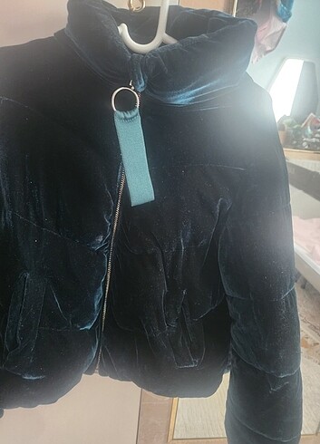 Bershka mont S zumrut yesili