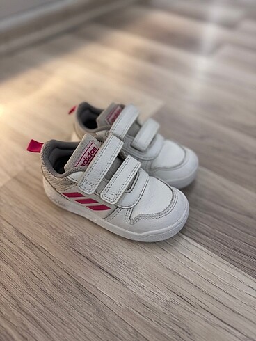 22 Beden Adidas orijinal bebek spor ayakkabı