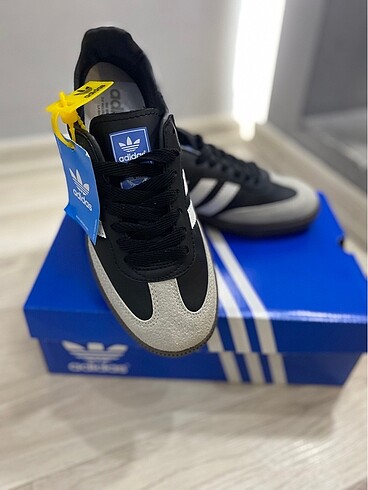 36 Beden siyah Renk Adidas samba og 36 numara spor ayakkabı
