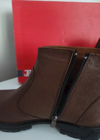 41 Beden Kahverengi Deri Erkek Botlar - Buckle Detaylı