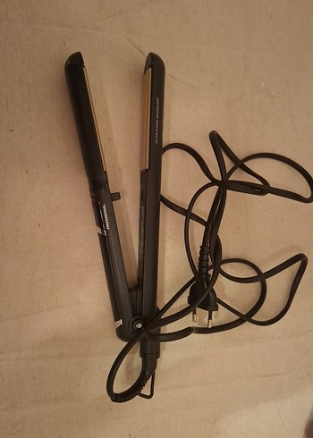 Siyah Saç Düzleştirici - Görsel 3