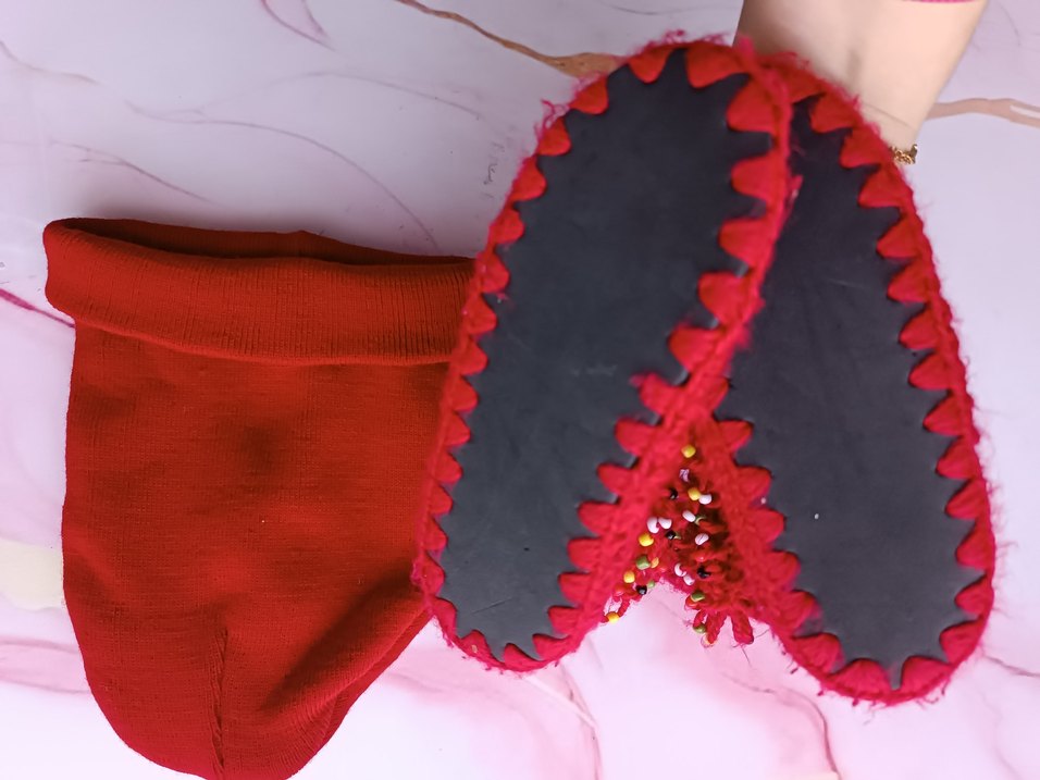 Kırmızı Örgü çocuk Bere ve cocuk panduf - Görsel 2