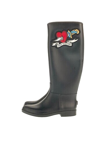 Moschino Çizme %70 İndirimli.