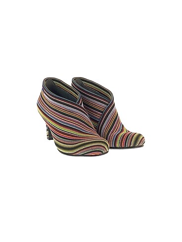 United Nude United Nude Dolgu Topuk %70 İndirimli.