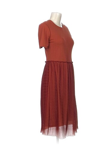Zara Zara Kısa Elbise %70 İndirimli.