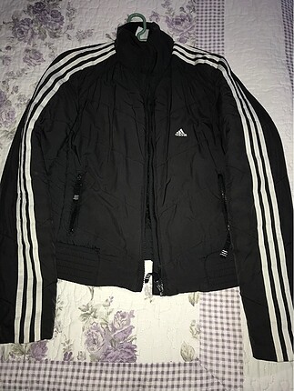 Adidas mont