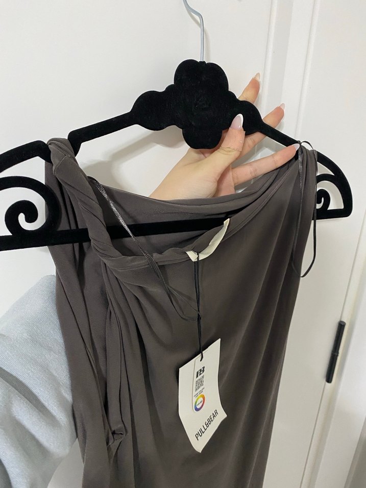 Gri Kolsuz Drapeli Uzun Keten Elbise - Görsel 4