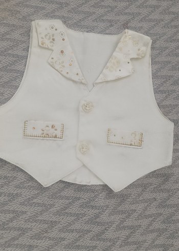 Düğmeli Nakışlı Erkek Bebek sünnet yada mevlüt takımı - Görsel 2