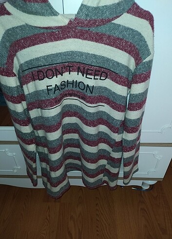 Kapşonlu sweatshirt 