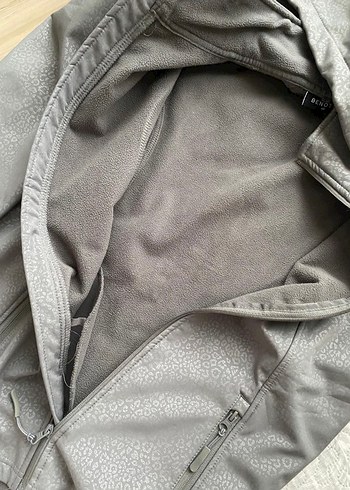 Gri Kapüşonlu Fermuarlı Kadın Ceket - Görsel 5