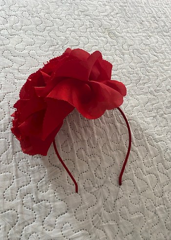 Kırmızı Fırfırlı Kadın Saç Aksesuarı - Görsel 2